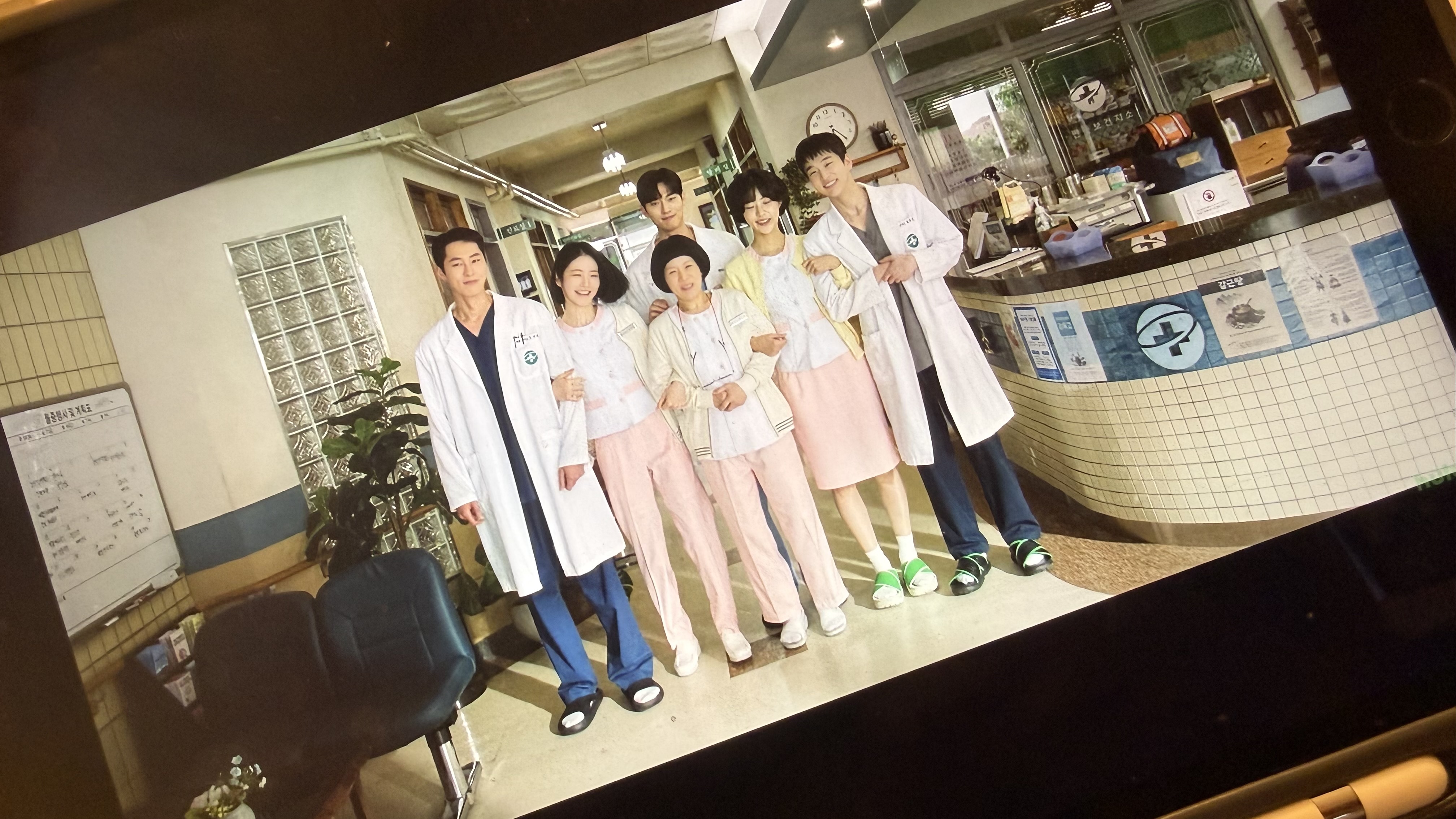 Portada de Doctor on the Edge, episodios 7 al 12: el duelo sostuvo una recta final que perdió ritmo