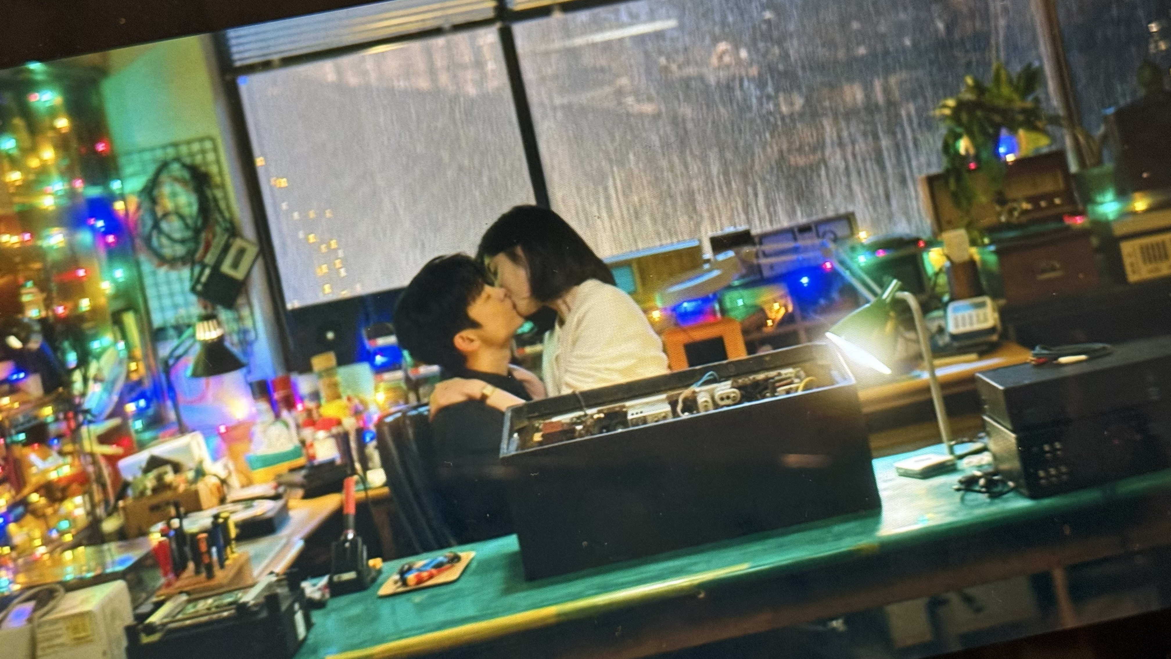 Portada de See You at Work Tomorrow!, episodios 3 al 10: una relación bonita que se está quedando demasiado plana