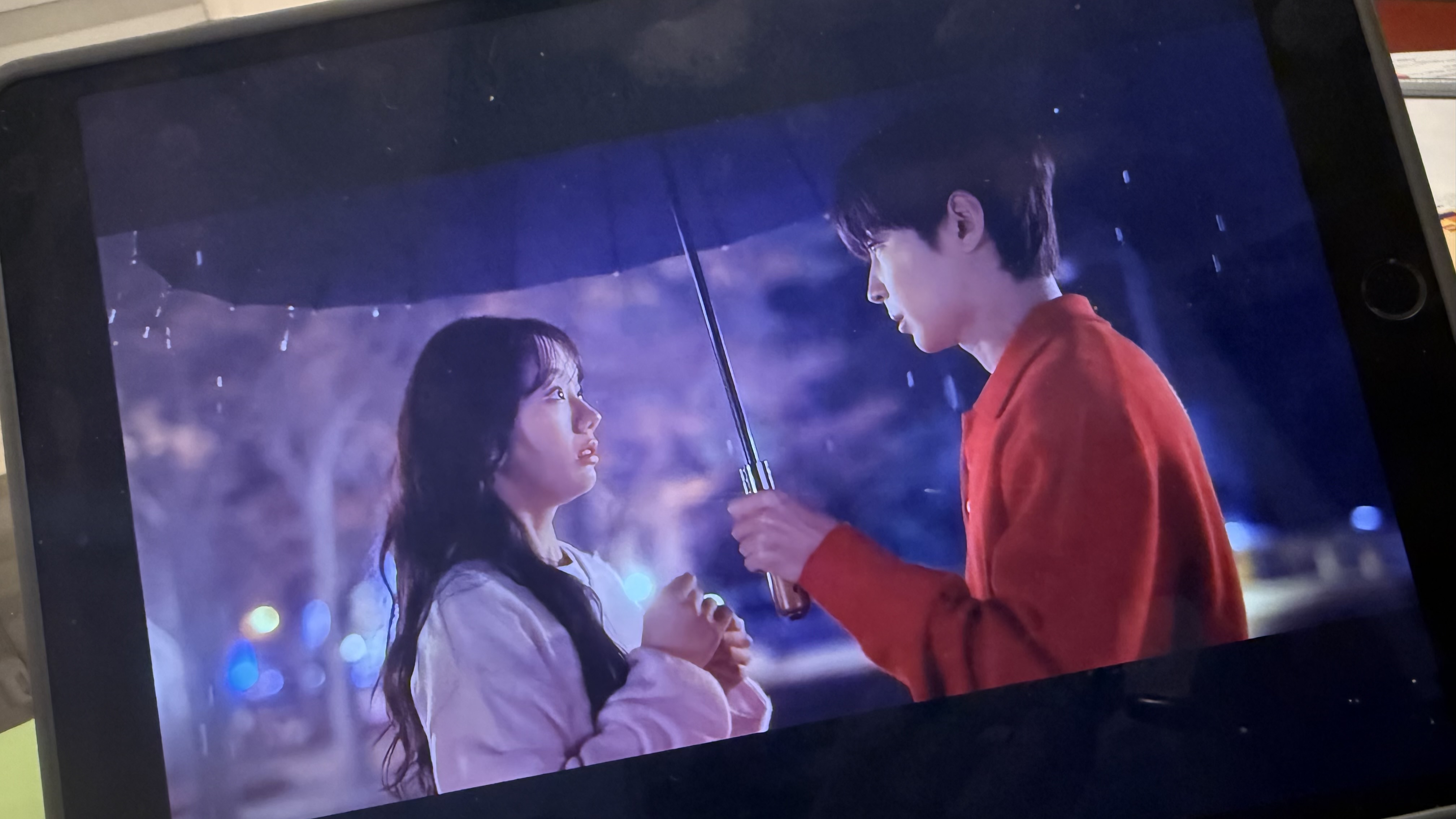 Portada de Dream to You, episodios 1 al 4: primeras impresiones de una romcom que funciona mejor cuando vive en el presente